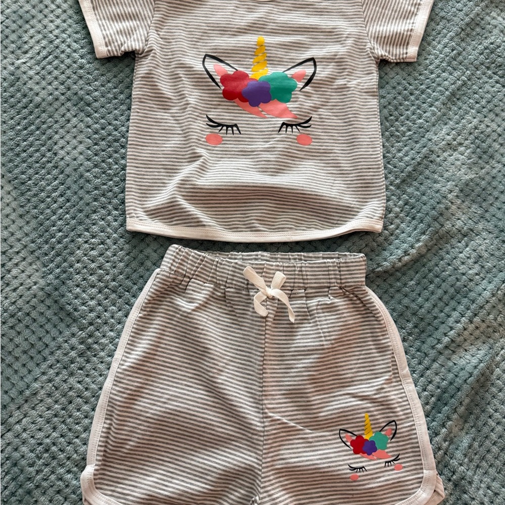 Unicorn Striped Kids Pajama Set - Gray